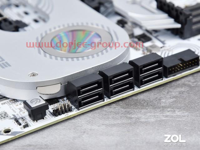 七彩虹iGame Z690 Ultra V20 DDR5主板評(píng)測 新潮白色主板是這樣煉成的
