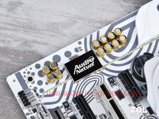 七彩虹iGame Z690 Ultra V20 DDR5主板評(píng)測 新潮白色主板是這樣煉成的